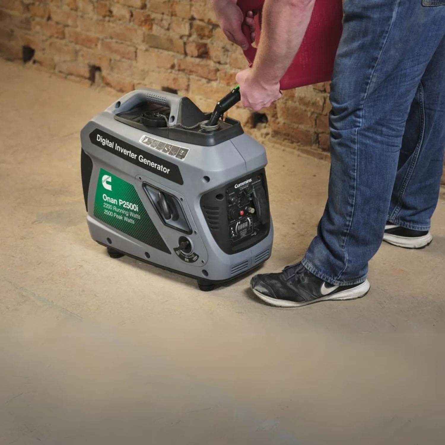 Cummins Onan P2500i Inverter Portable Generator