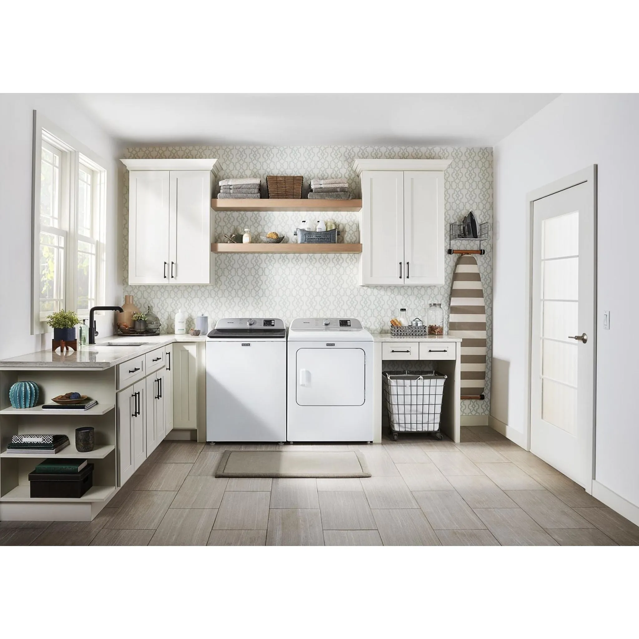 Maytag Top Load Gas Dryer with Advanced Moisture Sensing - 7.0 cu. ft. (MGD6200KW)