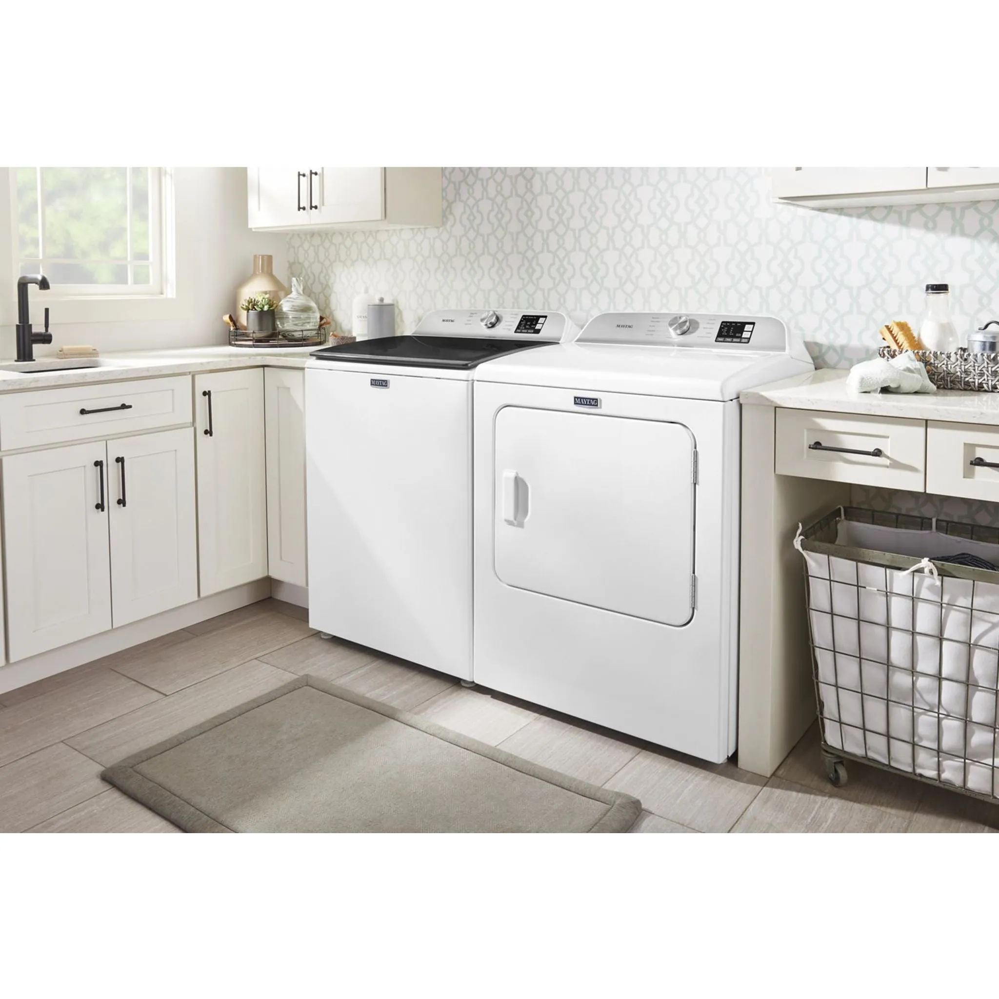 Maytag Top Load Gas Dryer with Advanced Moisture Sensing - 7.0 cu. ft. (MGD6200KW)