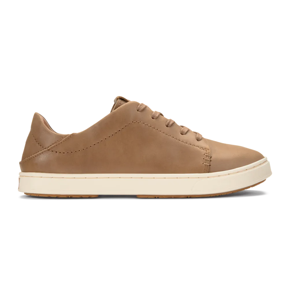 OluKai Womens Pehuea Lī Leather Sneaker