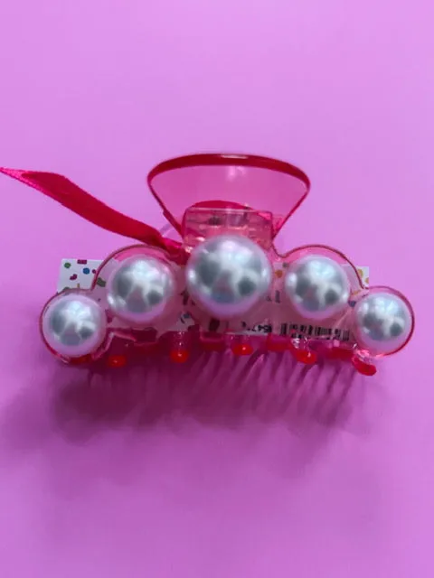 Pearl Hair Claw Clips - Assorted