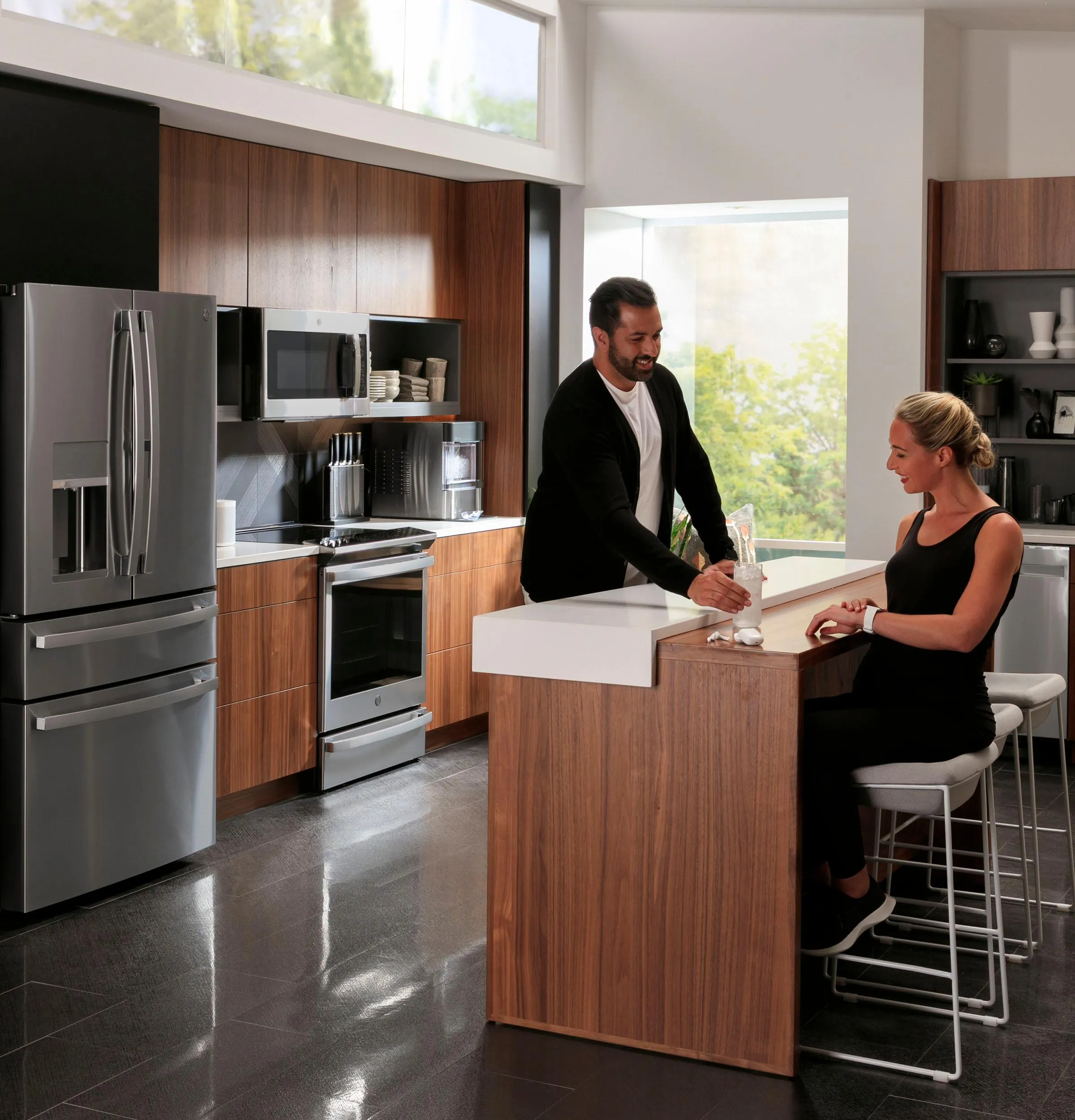 PVD28BYNFS GE Profile™ ENERGY STAR® 27.9 Cu. Ft. Smart Fingerprint Resistant 4-Door French-Door Refrigerator with Door In Door
