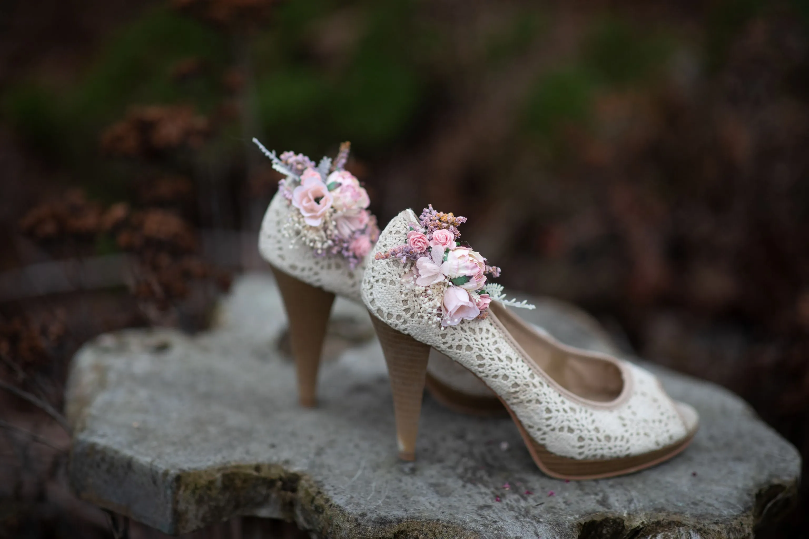 Romantic flower shoe clips Bridal flower clips Wedding accessories Bride to be Magaela Pink shoe clips Bridal jewellery Shoe decoration