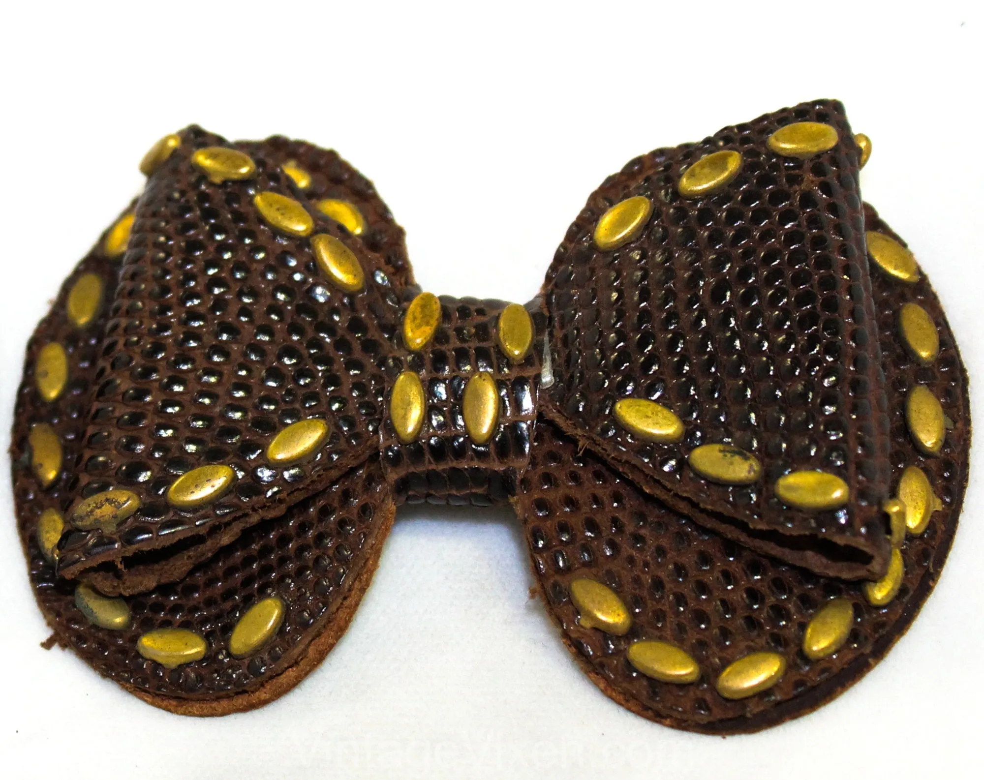 Size 6 Brown 40s Shoes with Decorative Clips - Unworn 1940s Beautiful Leather 3 1/2 Inch Heels - Fall Autumn Deadstock - Deco Reptile Bows