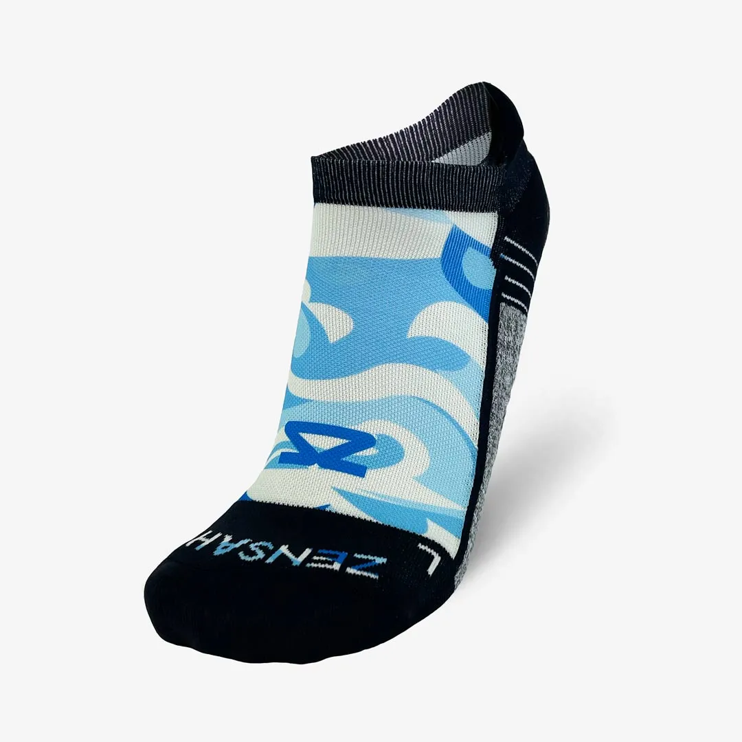 Tropical Surf Waves Running Socks (No Show)