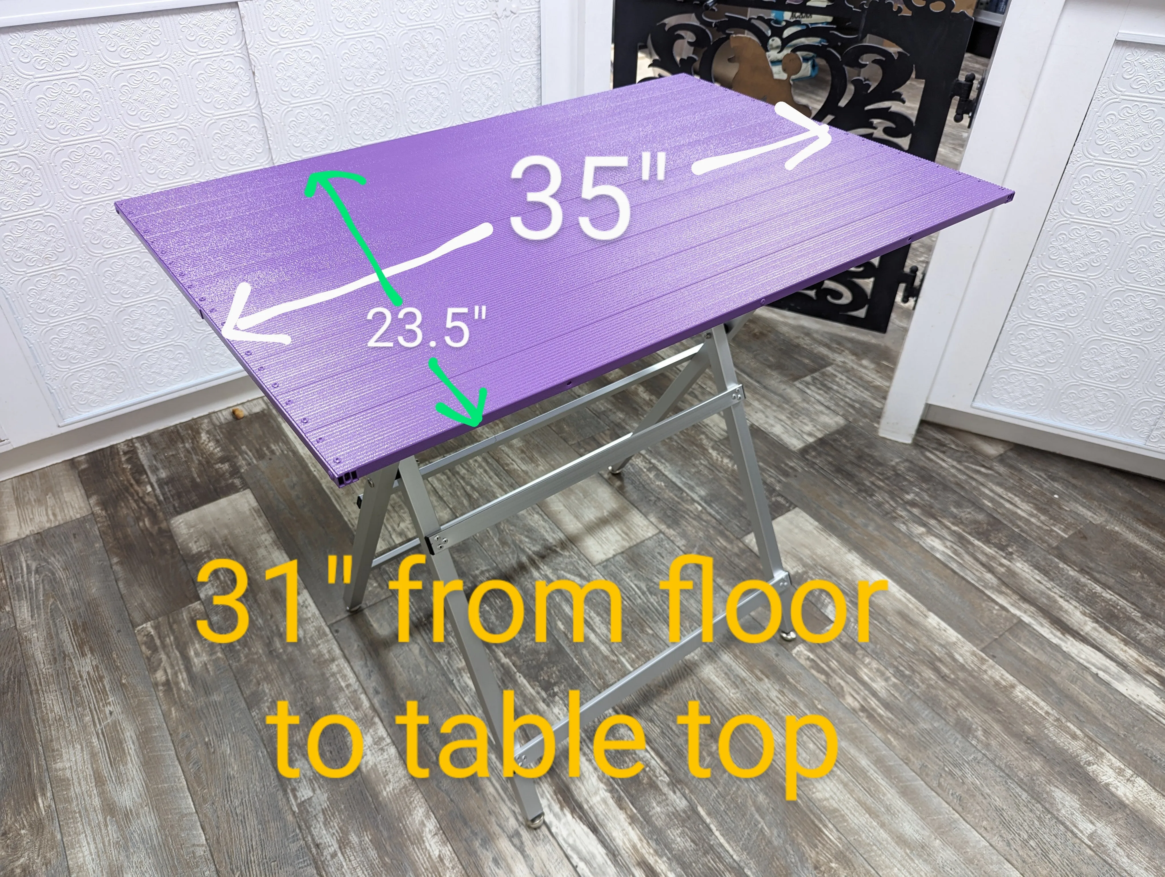 Ultra-Light Ringside Table